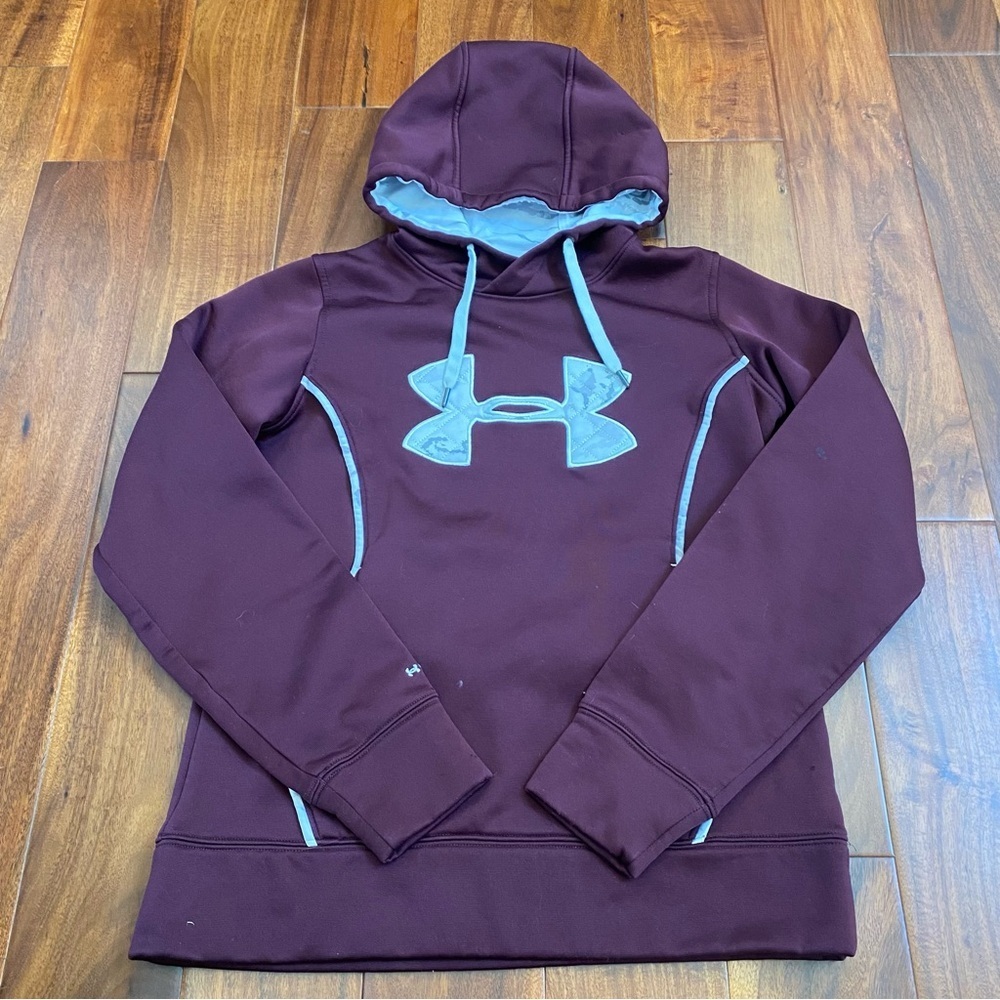 Under Armour Storm Women's Camouflage Purple Hoodie. Size Small